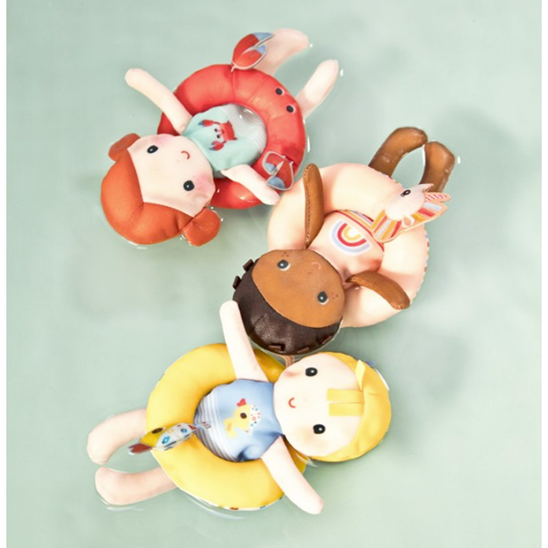 Axelle Boneca de Banho com Caranguejo