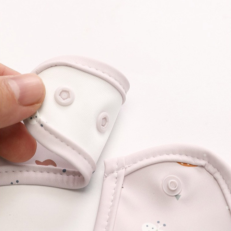 Babero Impermeable Geometric Nature