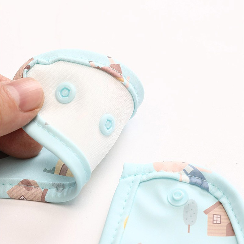 Babero Impermeable The Three Little Pigs