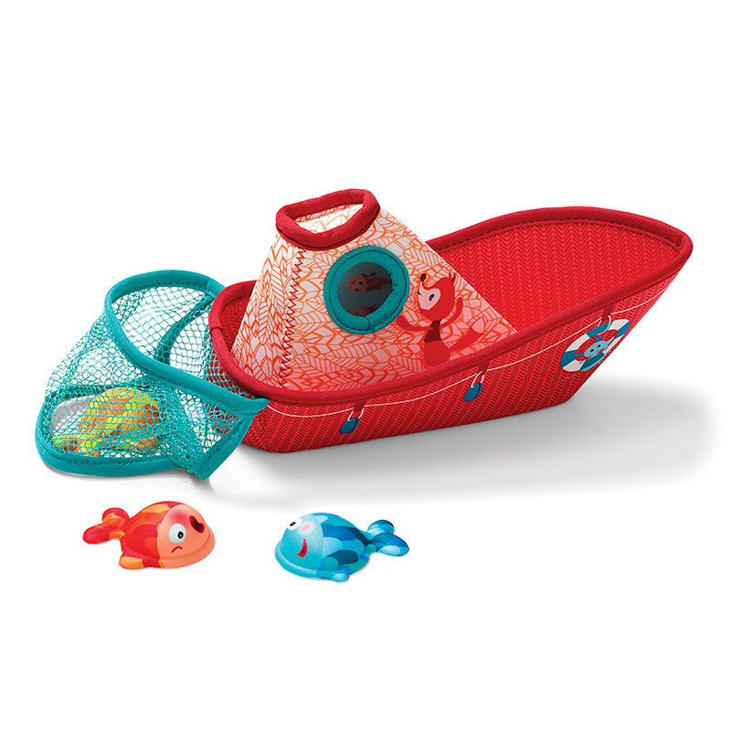 Barco de Pesca con Peces
