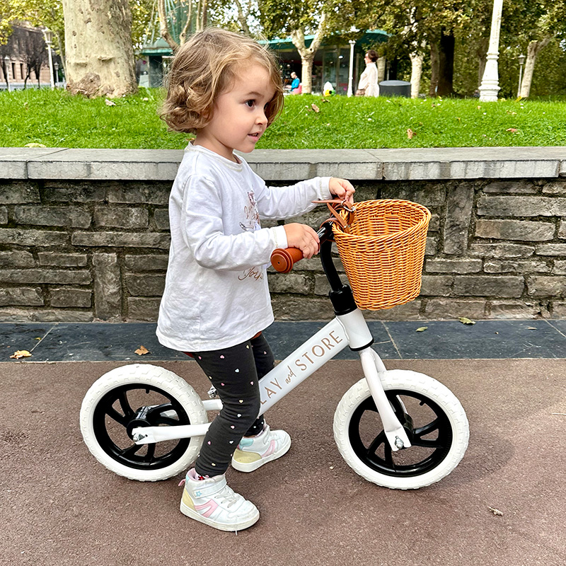 Bici Equilibrio Premium Play and Store Blanca