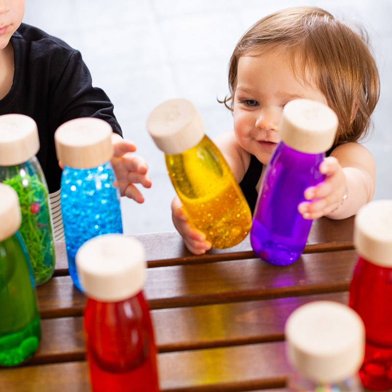 Botella Sensorial Flotante Lila