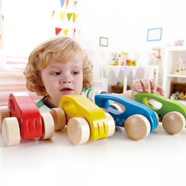 Carro de madeira Verde