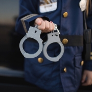 Fato de polícia com acessórios 5-6 anos