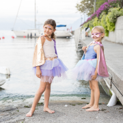 Fato Superfantástica Tutu, Capa e Máscara Metalizadas Douradas 4-6 anos