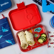 Fiambrera Yumbox Panino 4 Compartimentos Rojo Carreras