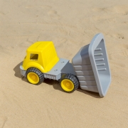 Gran Camión Volquete Playa