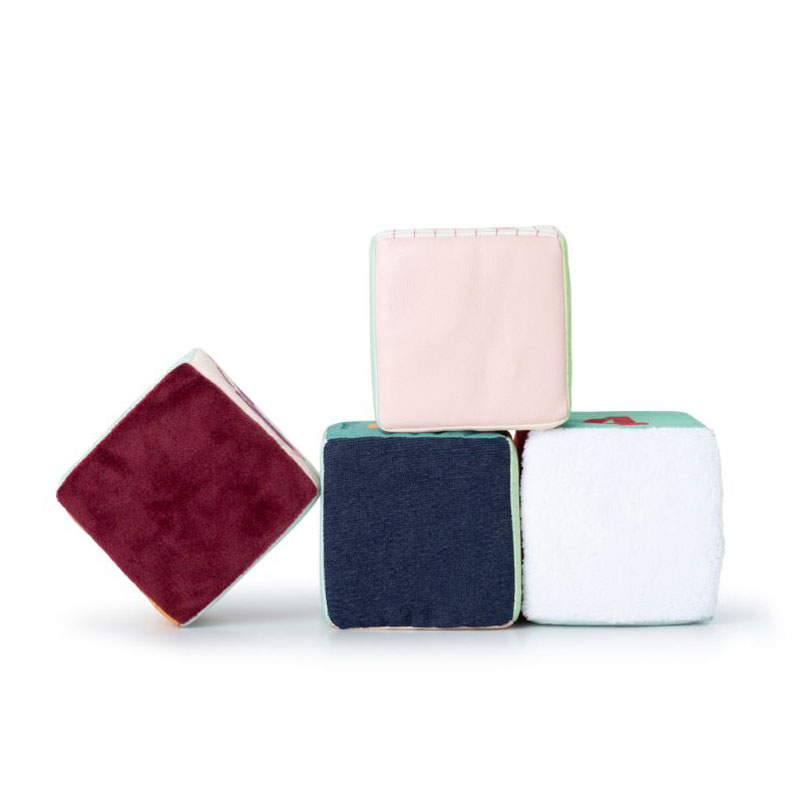 Granja de Cubos para Apilar