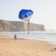 Juego con Paracaídas: Bola Voladora