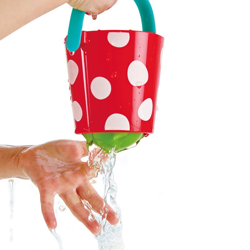 Jogo da Água: Cubos Alegres