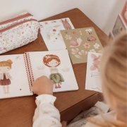 Libro Viste a Rosa & Friends Little Dutch Fairy Garden