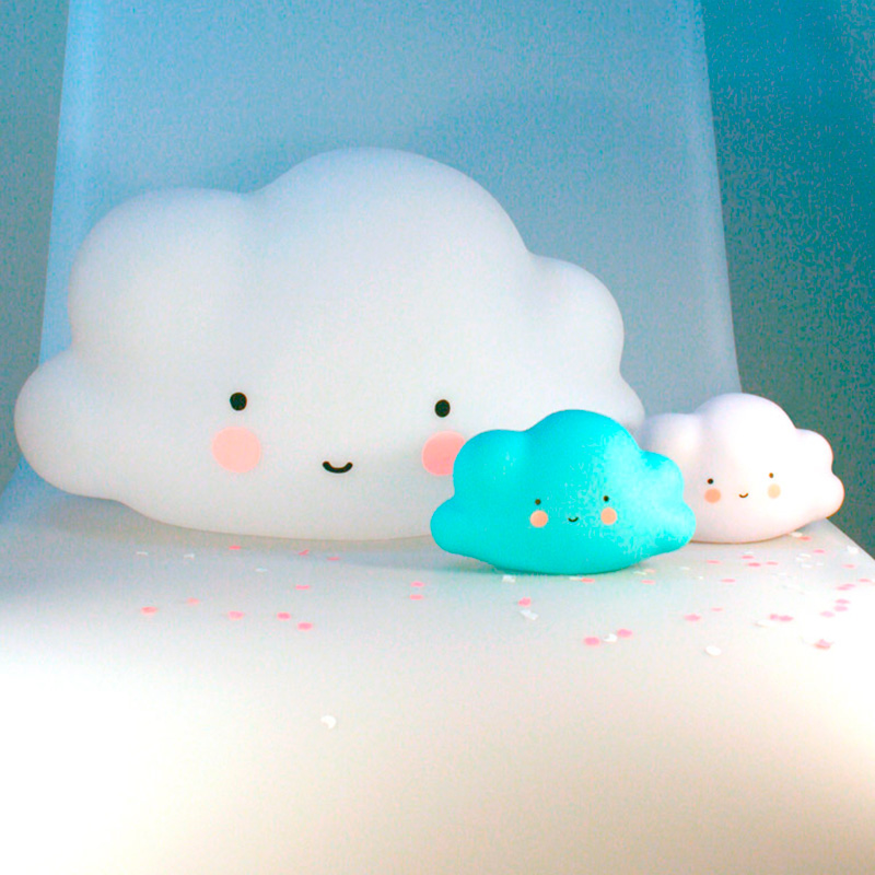 Luz quitamiedos bebés nube de A Little Lovely Company