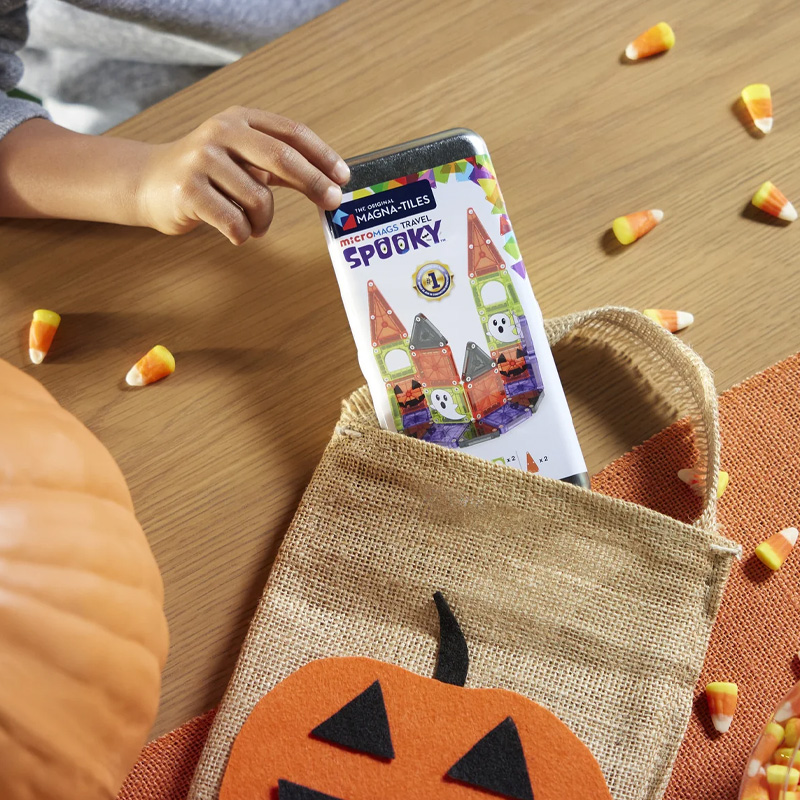 MicroMags Spooky Travel Set 24 Piezas