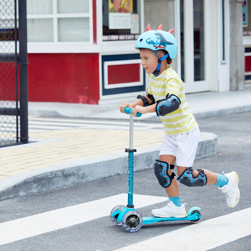 Mini Micro Deluxe LED Aqua