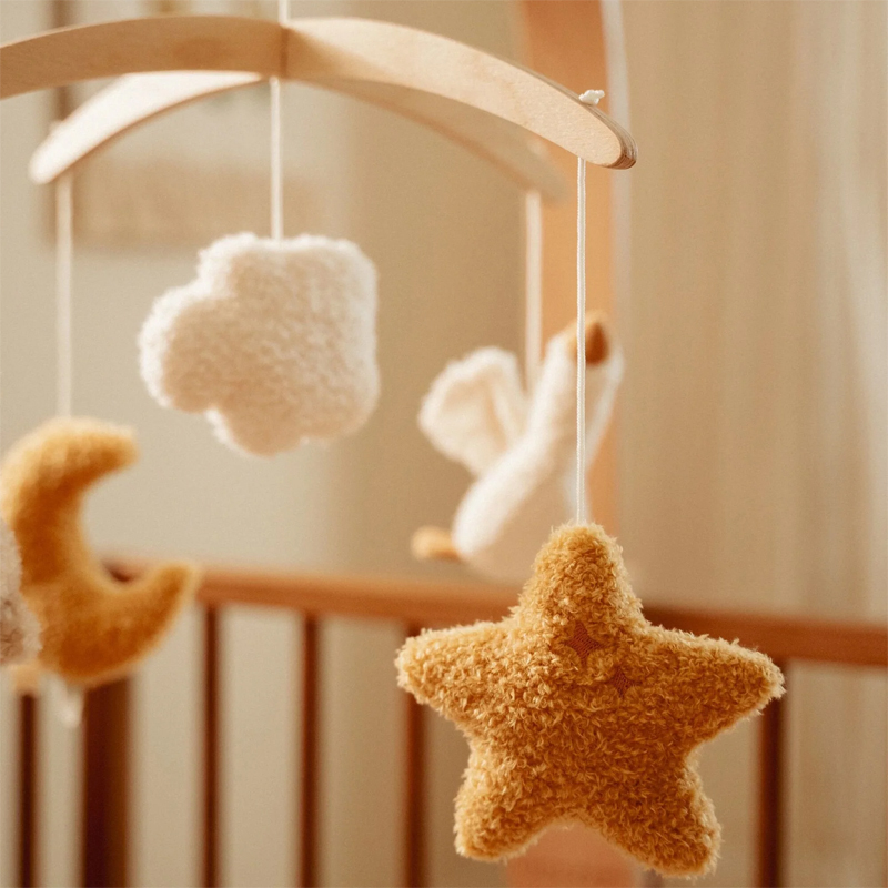 Móvil Musical Madera Newborn Naturals