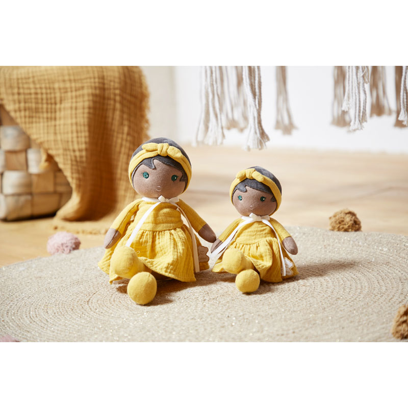 Muñeca Naomie 25 cm