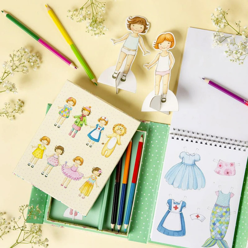 Muñecas de Papel Recortables: Colorea, recorta y juega - 2 muñecas de papel  + 42 trajes - Para niñas de 8 a 12 años. (Spanish Edition)
