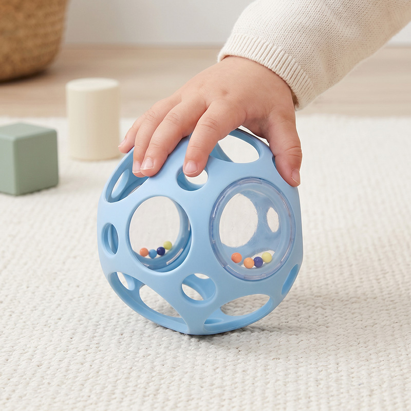 Pelota con Sonajero y Mordedor Azul 