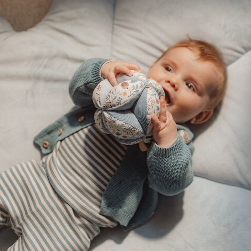 Pelota Montessori Forest Friends