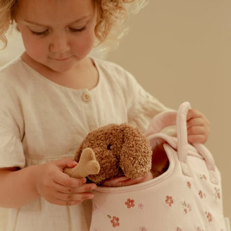 Cão Peluche Jackie com Bolsa