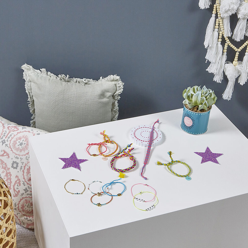 Les Ateliers Bijoux: Crea 13 Pulseras de la Amistad