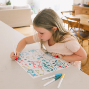 Scribble Mat Tapete reutilizable para colorear: En la Granja