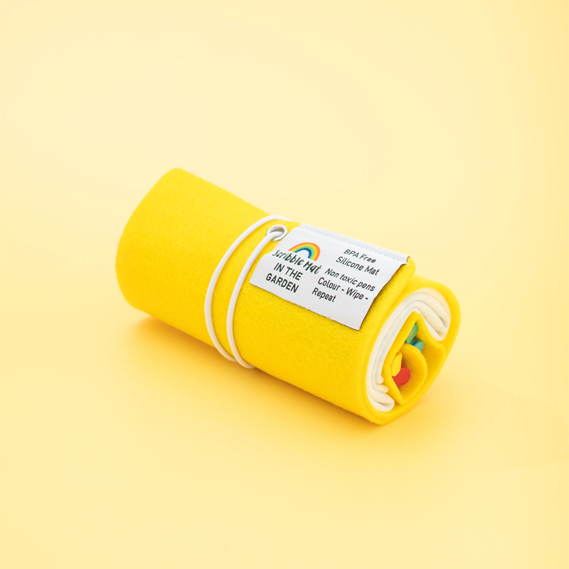 Scribble Mat Tapete reutilizable para colorear: En el Jardín