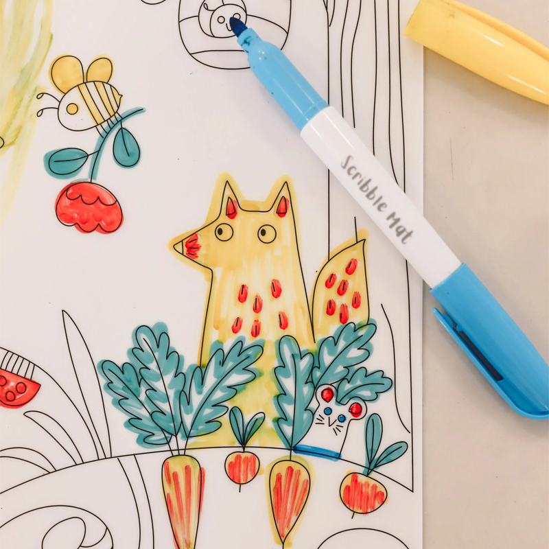 Scribble Mat Tapete reutilizable para colorear: En el Jardín