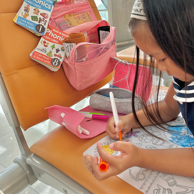 Scribble Mat Tapete reutilizable para colorear: Las Estaciones