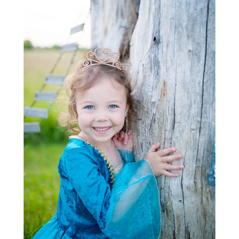 Tiara dourada com purpurinas