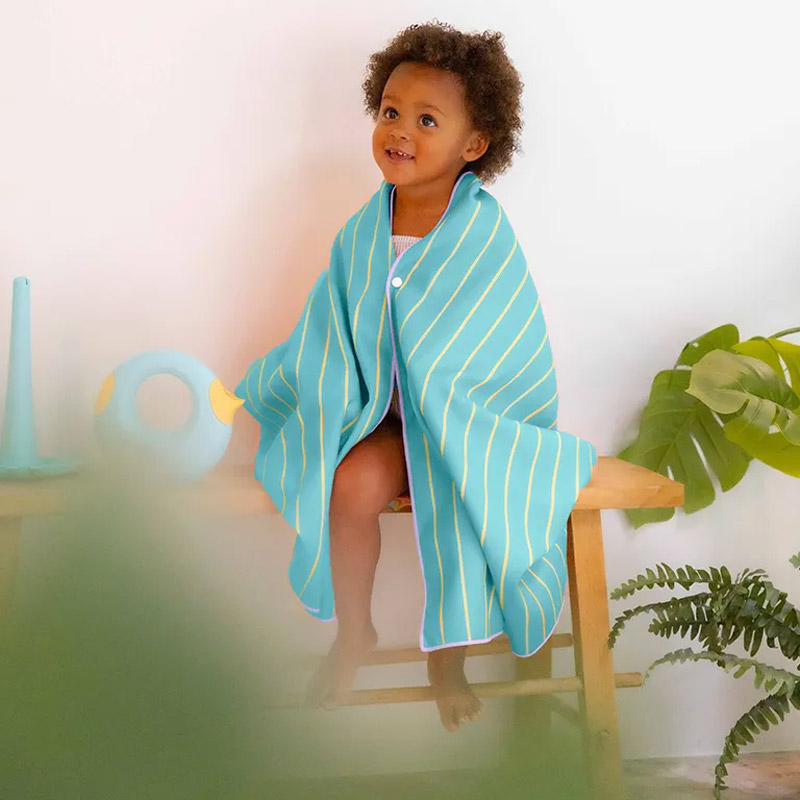 Toalla de Juego Microfibra Serpientes y Escaleras