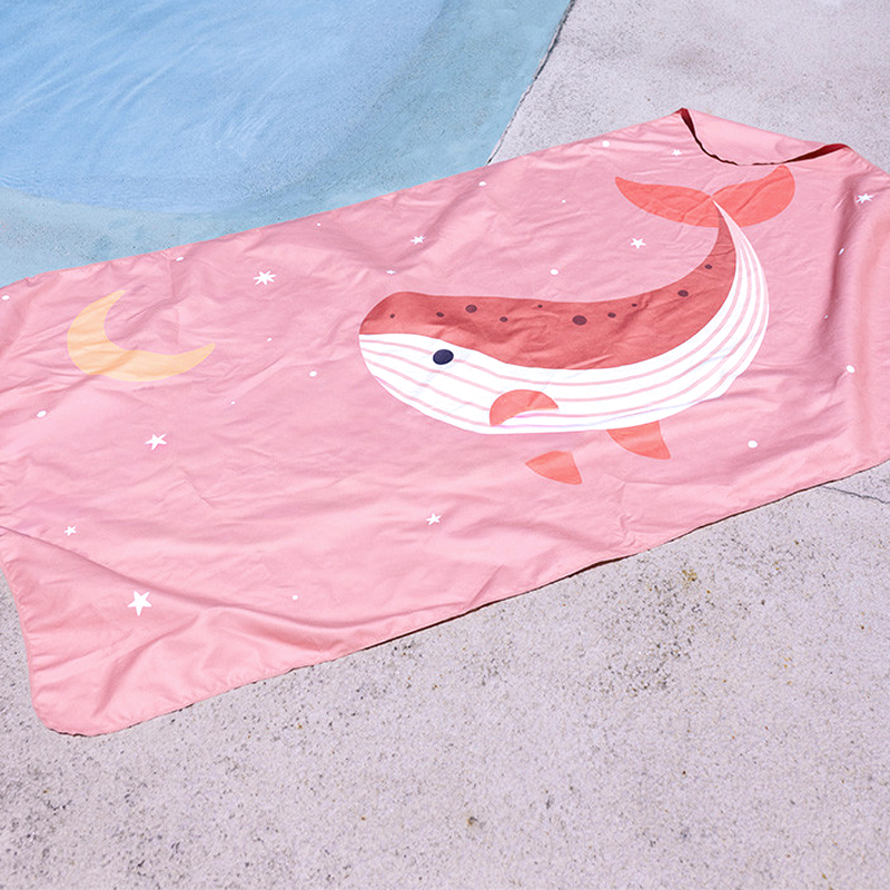 Toalla Playa Microfibra Whale Pink