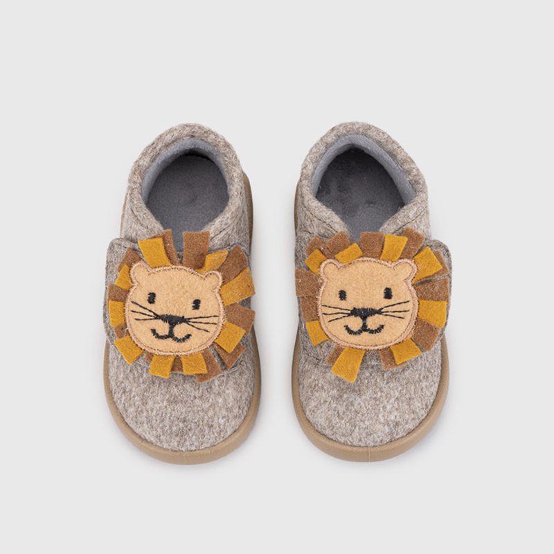 Zapatillas de Casa Homie León Taupe